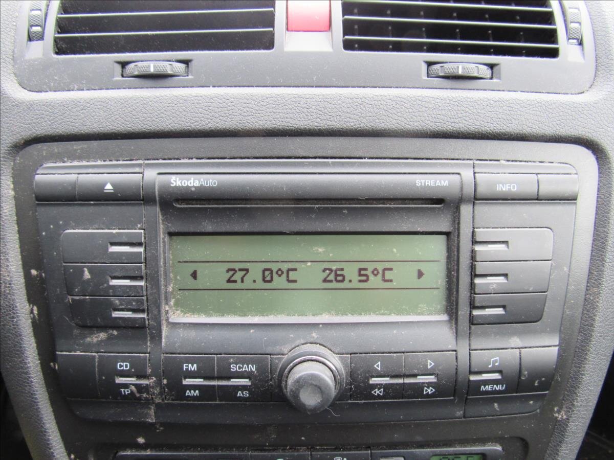 Škoda Octavia Sedan / Limuzína 1,6 l 85 kw