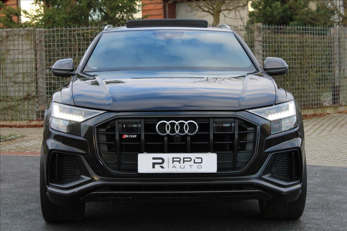 Audi SQ8