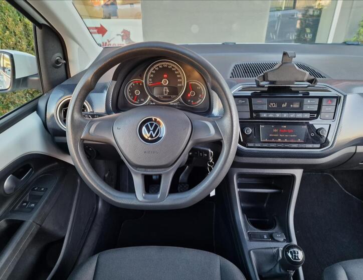 Volkswagen up! 12