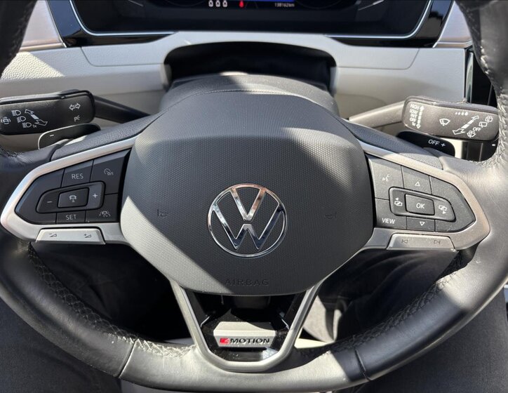 Volkswagen Passat Kombi 2,0 l 147 kw