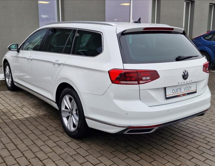 Volkswagen Passat Kombi 2,0 l 110 kw