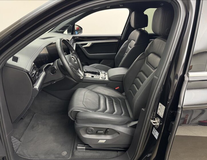 Volkswagen Touareg 39