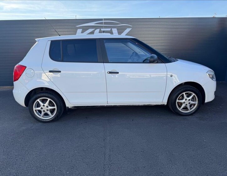 Škoda Fabia Hatchback 1,2 l 44 kw