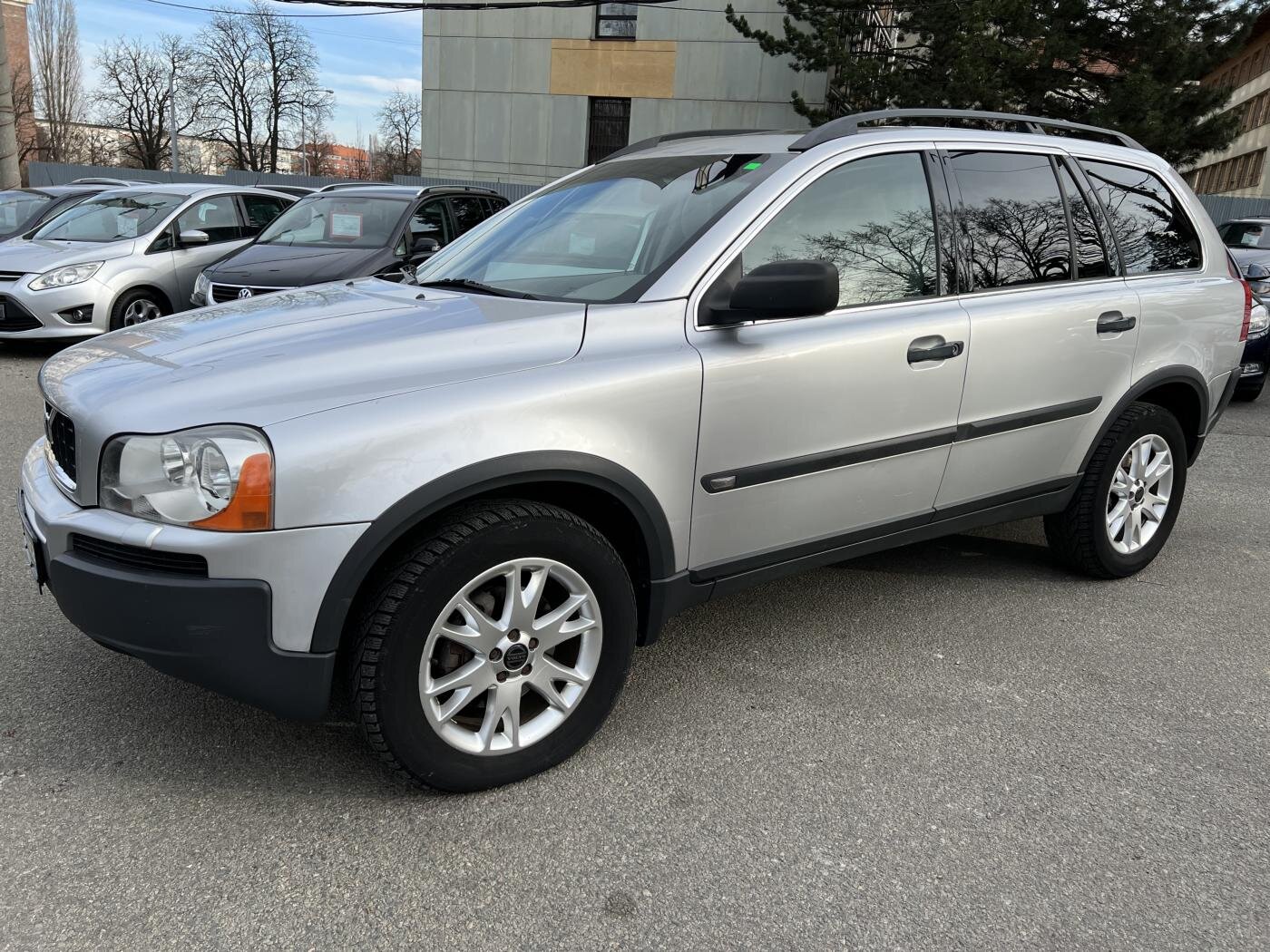 Volvo XC90 SUV / Terénní 2,4 l 120 kw