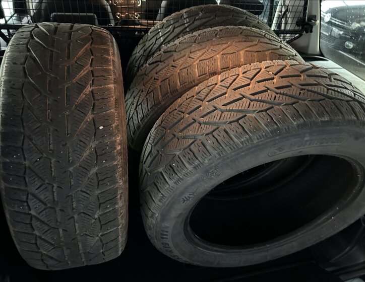 Land Rover Discovery 29