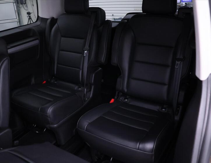 Toyota ProAce Verso 15