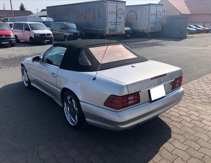 Mercedes-Benz SL 4