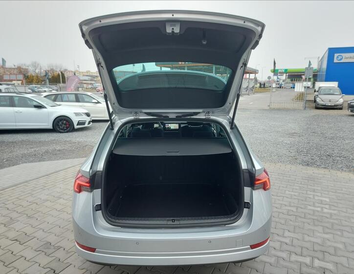 Škoda Octavia 14