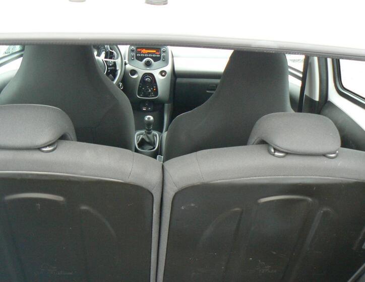 Peugeot 108 18