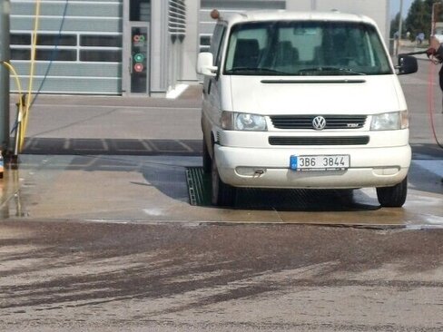 Volkswagen Caravelle VAN / Minibus 0,0 75 kw