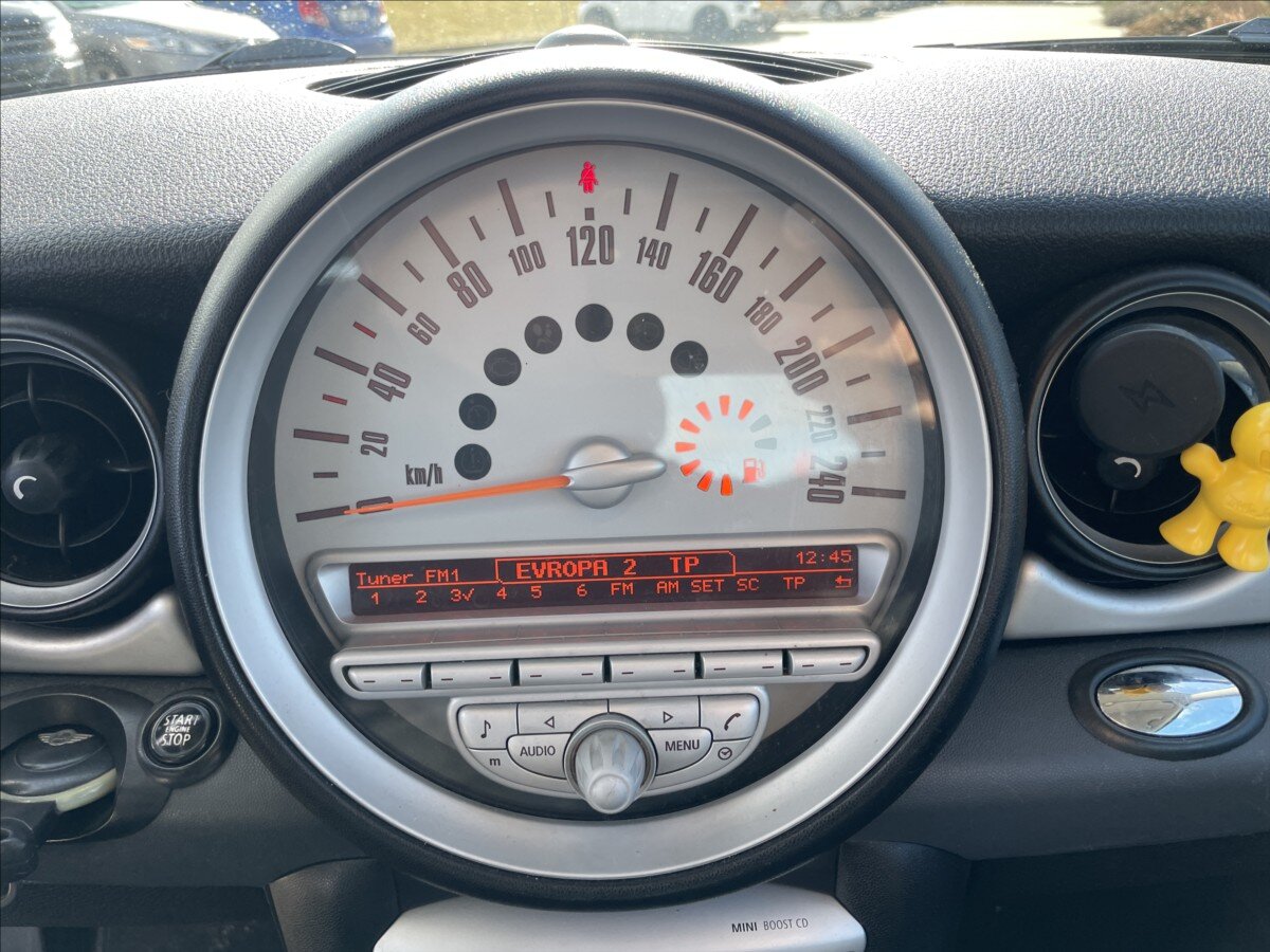 Mini Cooper Hatchback 1,6 l 88 kw