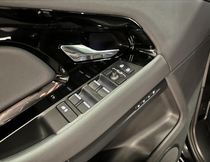 Land Rover Range Rover Evoque 8