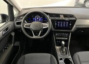 Volkswagen Touran 5