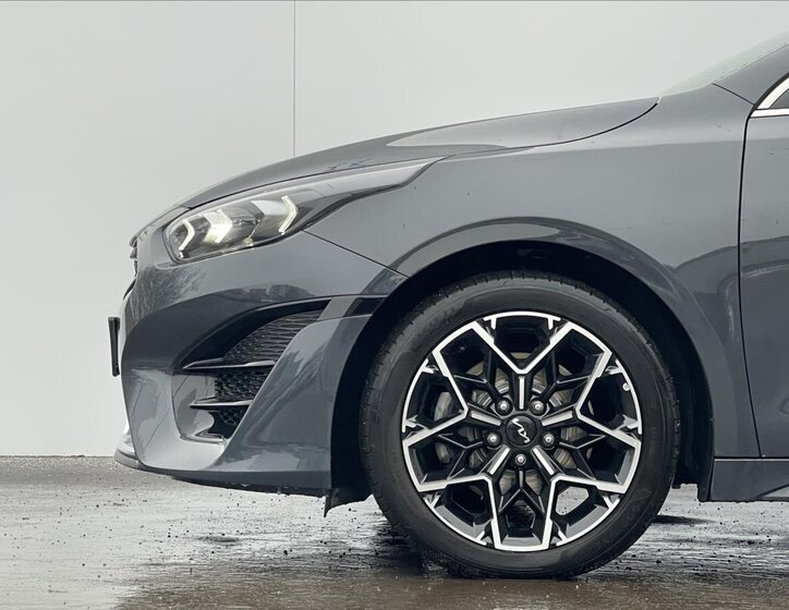 KIA ProCeed Kombi 1,5 l 118 kw