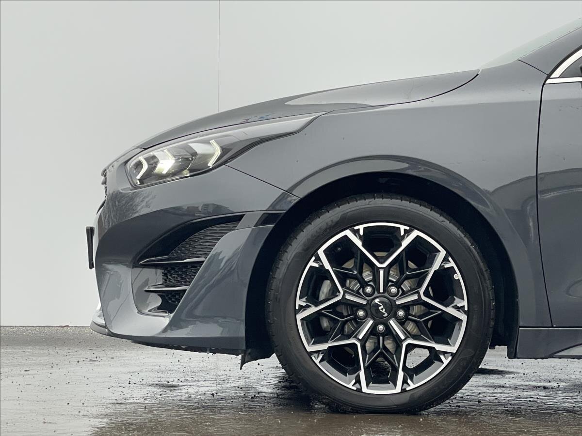 KIA ProCeed Kombi 1,5 l 118 kw