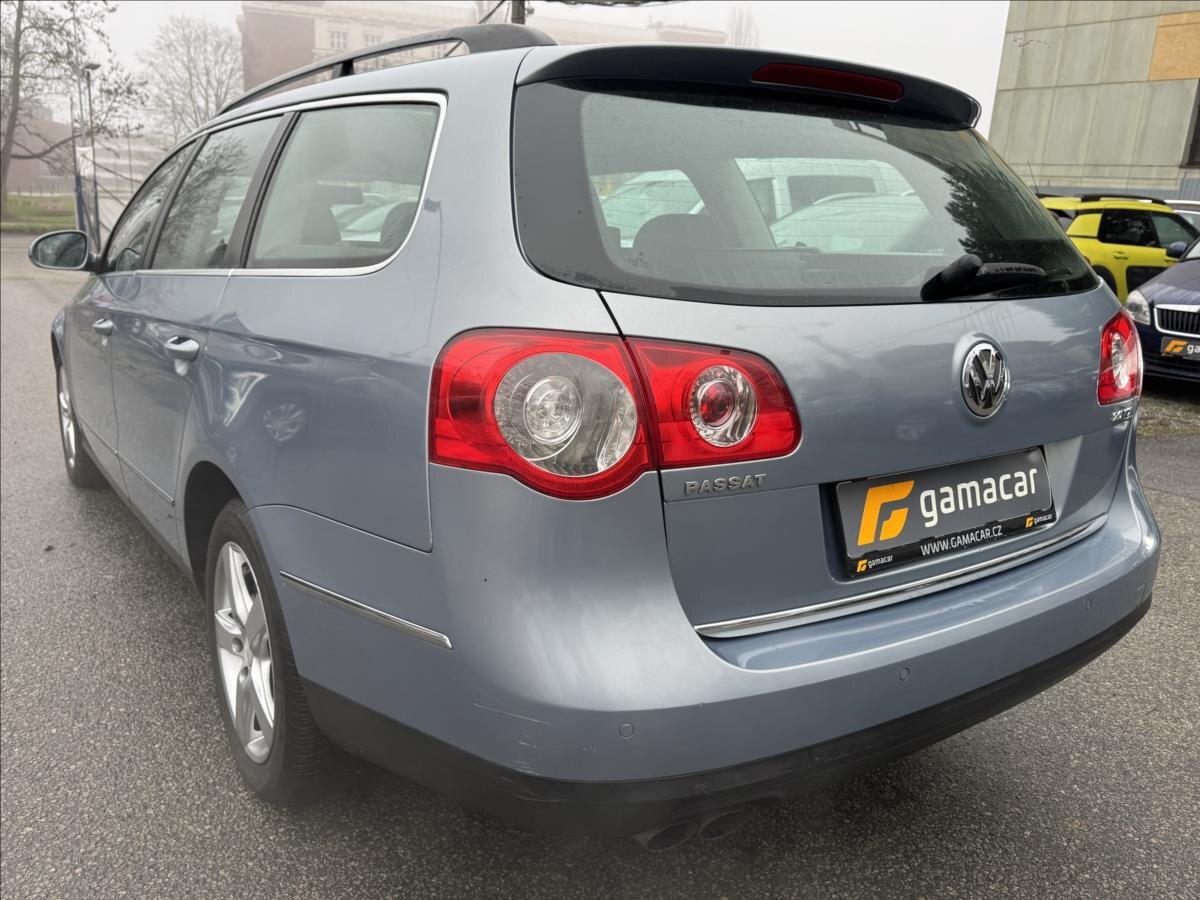 Volkswagen Passat Kombi 2,0 l 103 kw