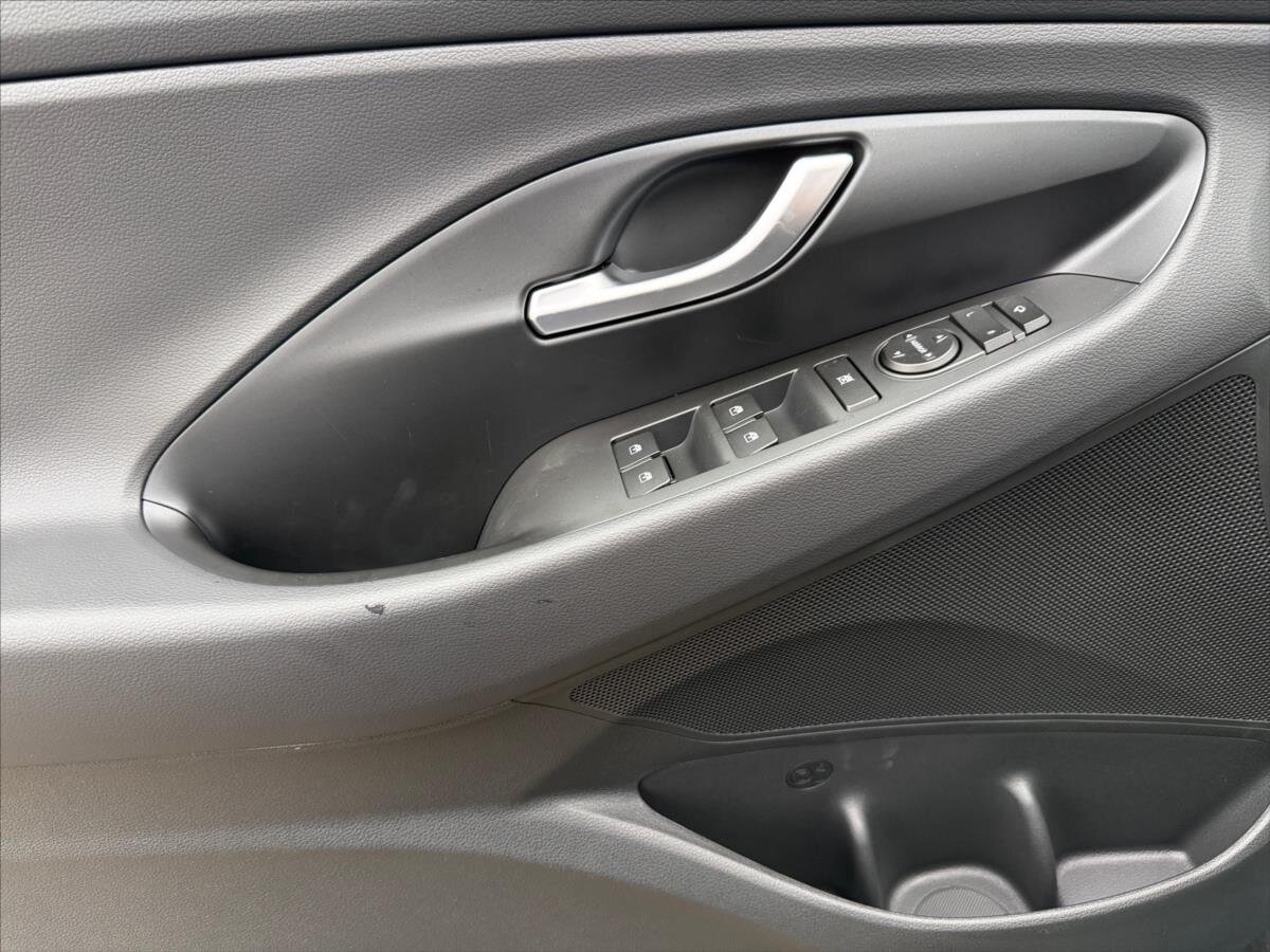 Hyundai i30 Kombi 1,5 l 70 kw