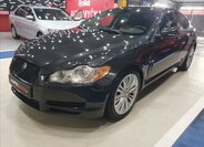 Jaguar XF Sedan / Limuzína 3,0 l 202 kw