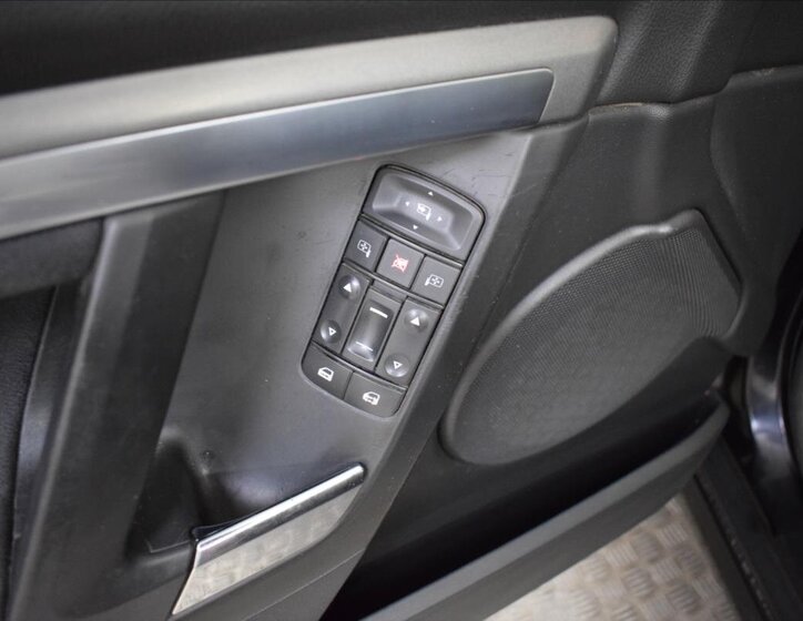 Opel Vectra Liftback 1,8 l 103 kw