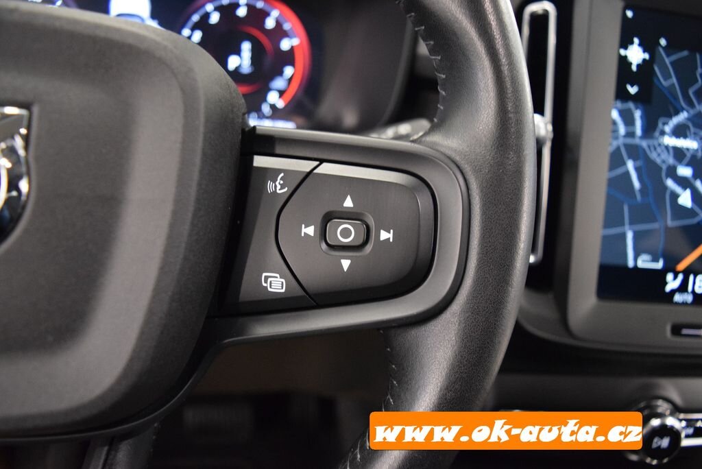 Volvo XC40 SUV / Terénní 0,0 95 kw