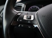 Volkswagen T-Roc CUV / Crossover 1,5 l 110 kw