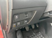 Nissan Qashqai SUV / Terénní 1,6 l 120 kw