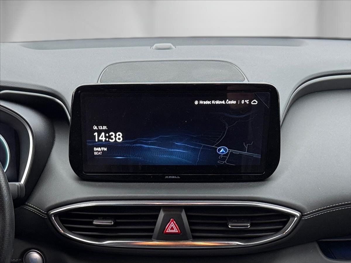 Hyundai Santa Fe SUV / Terénní 1,6 l 195 kw