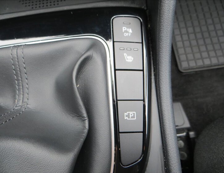 Hyundai Tucson SUV 1,6 l 110 kw