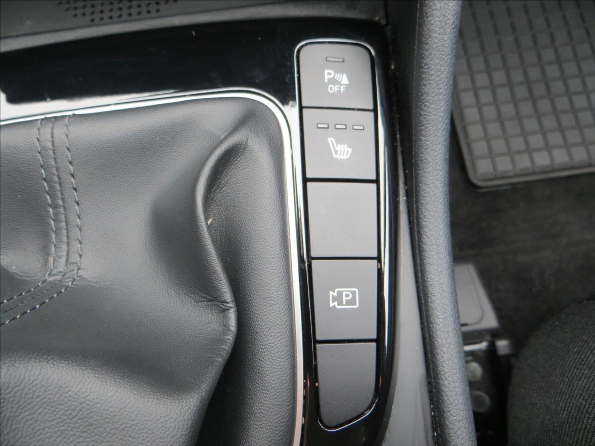 Hyundai Tucson SUV 1,6 l 110 kw