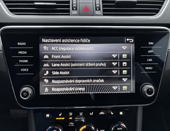 Škoda Superb Kombi 2,0 l 110 kw