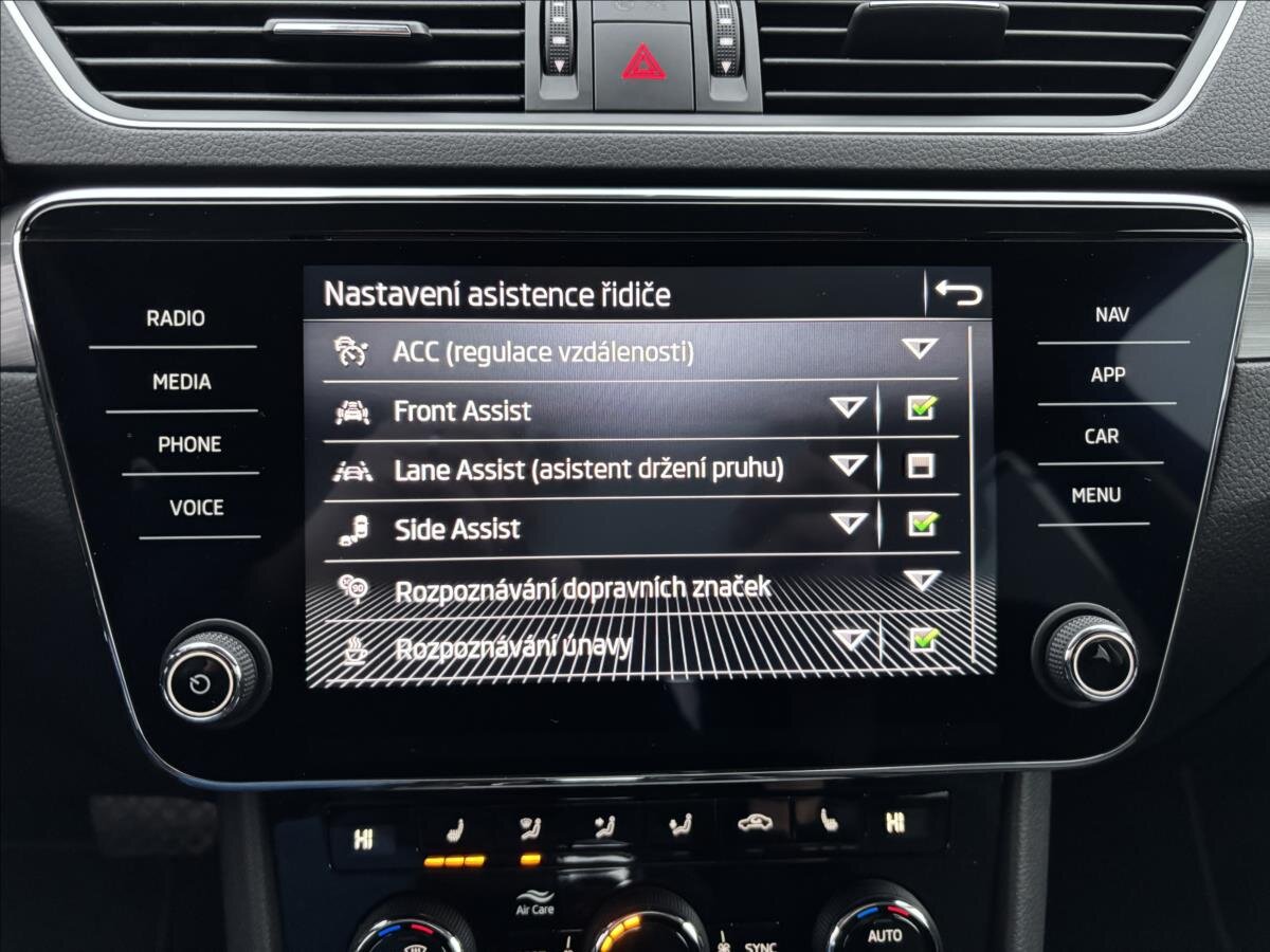 Škoda Superb Kombi 2,0 l 110 kw