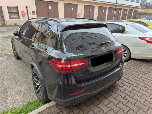 Mercedes-Benz GLC SUV 3,0 l 270 kw