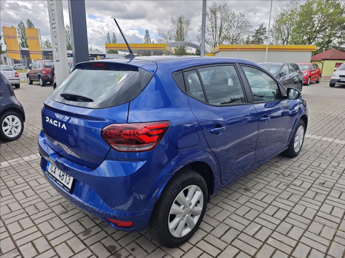 Dacia Sandero Hatchback 999,0 67 kw