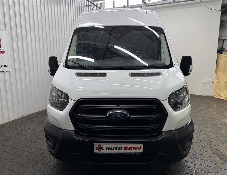 Ford Transit 13
