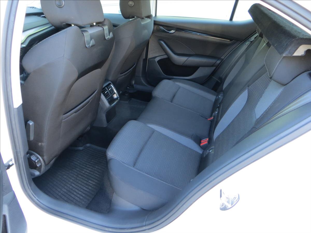 Škoda Octavia Liftback 2,0 l 85 kw