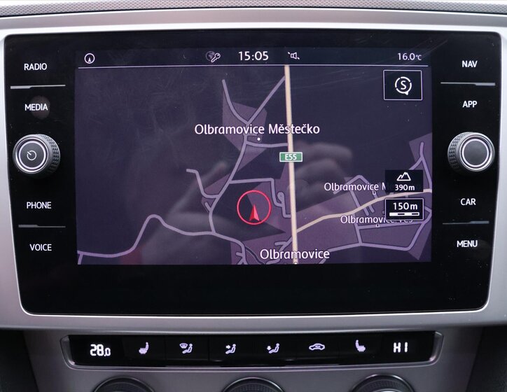 Volkswagen Passat Kombi 2,0 l 110 kw