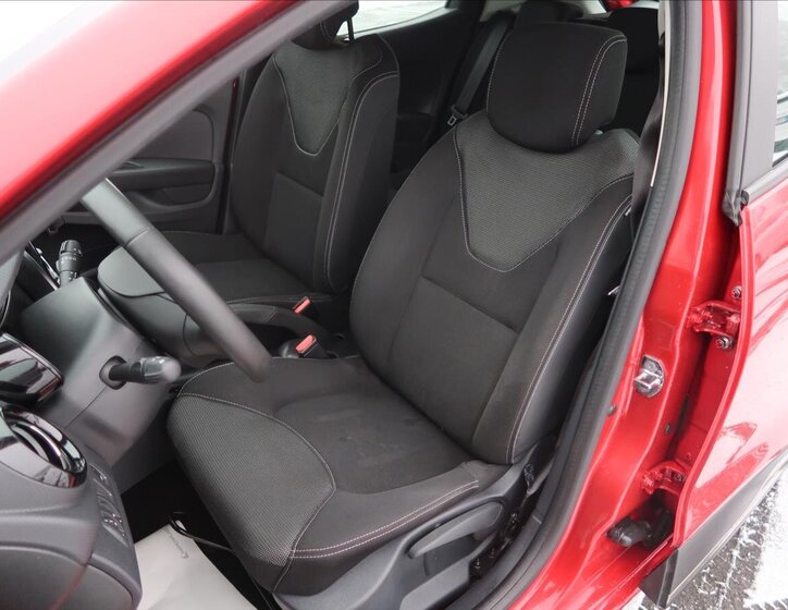 Renault Clio Hatchback 898,0 56 kw