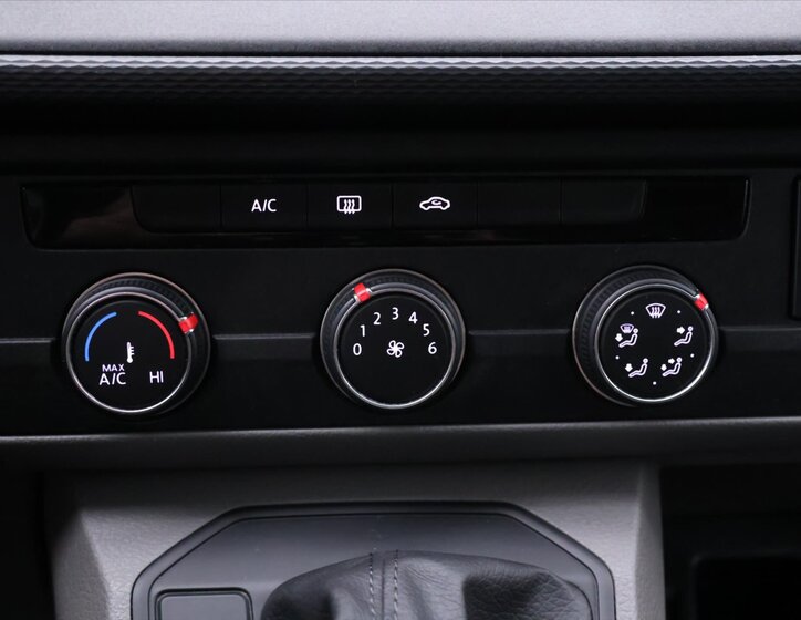 Volkswagen Transporter 26