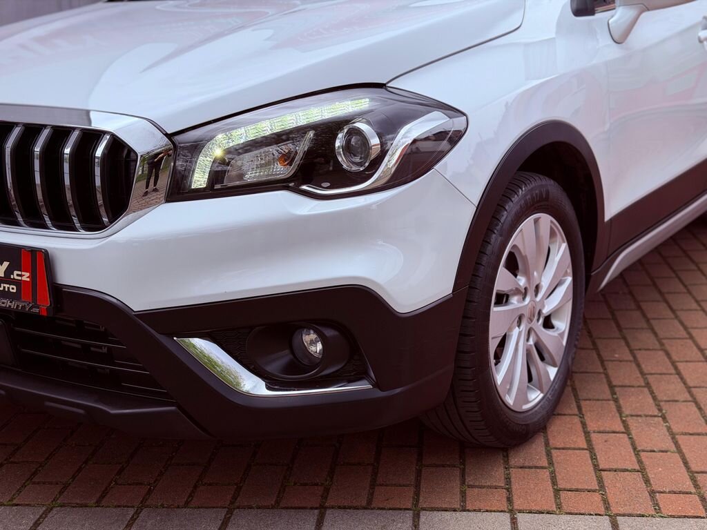 Suzuki SX4 S-Cross SUV / Terénní 1,4 l 103 kw