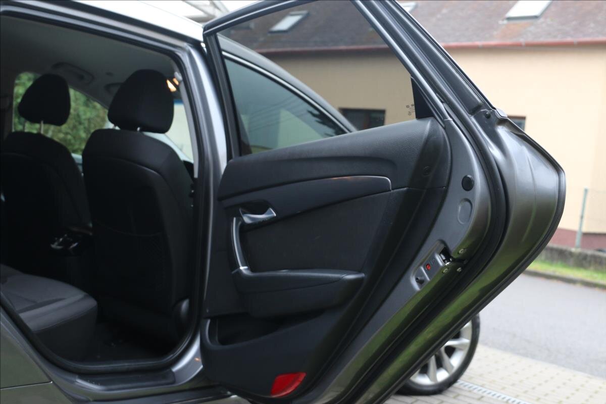 Hyundai i40 Kombi 1,7 l 100 kw