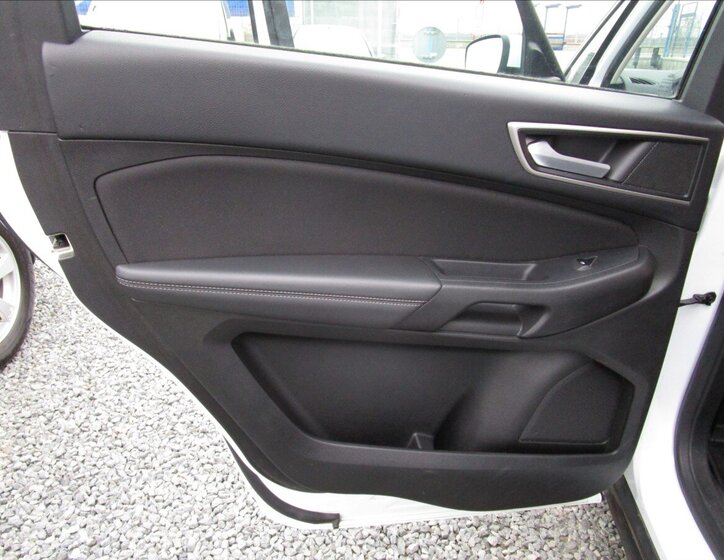 Ford Galaxy MPV 1,5 l 121 kw