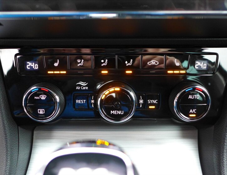 Škoda Superb Kombi 2,0 l 110 kw