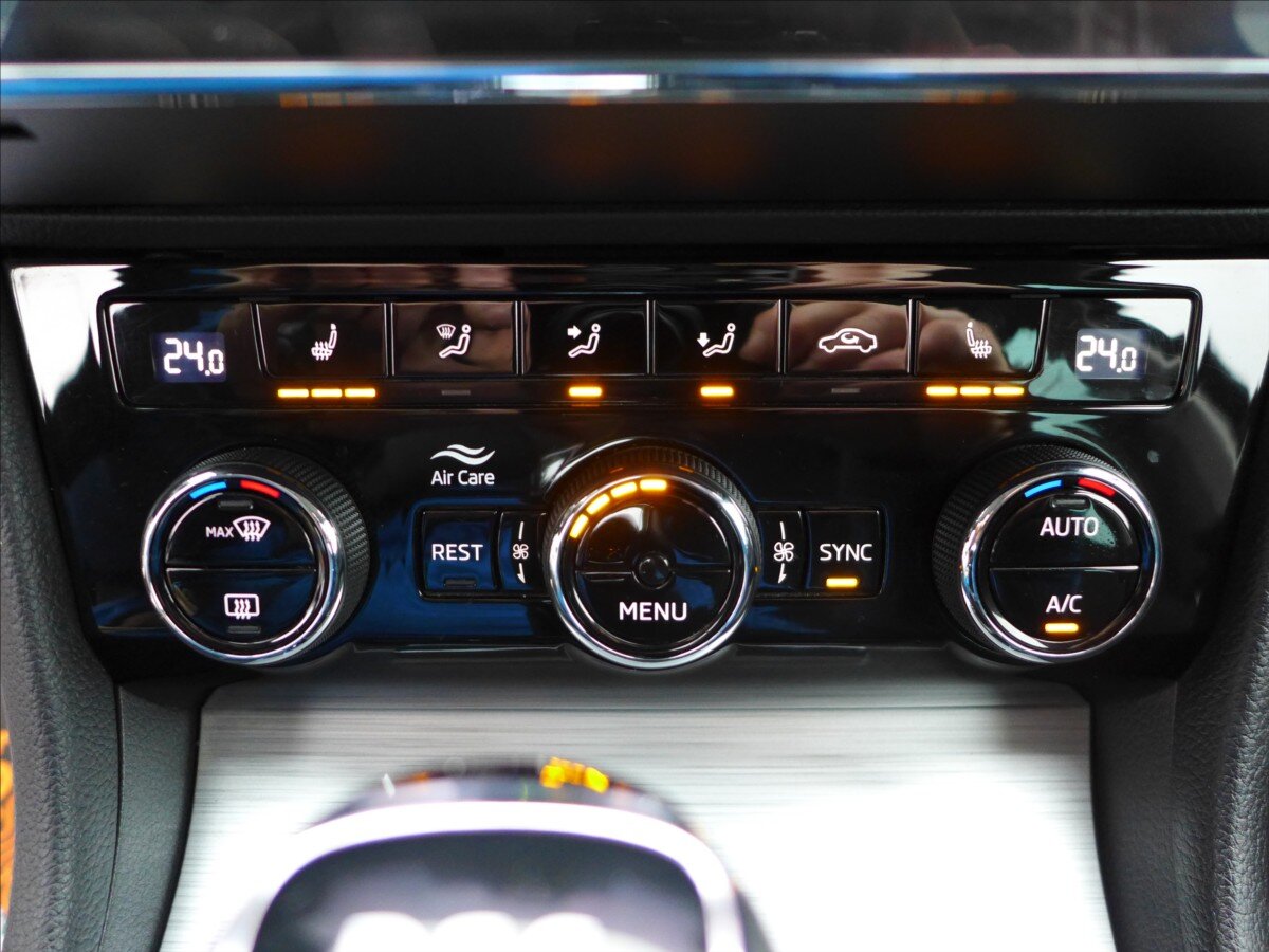 Škoda Superb Kombi 2,0 l 110 kw