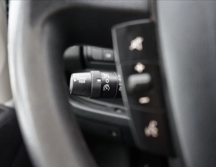 Peugeot Boxer Skříň 2,2 l 96 kw