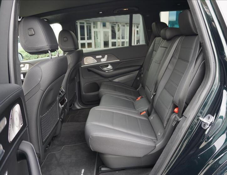 Mercedes-Benz GLS 13