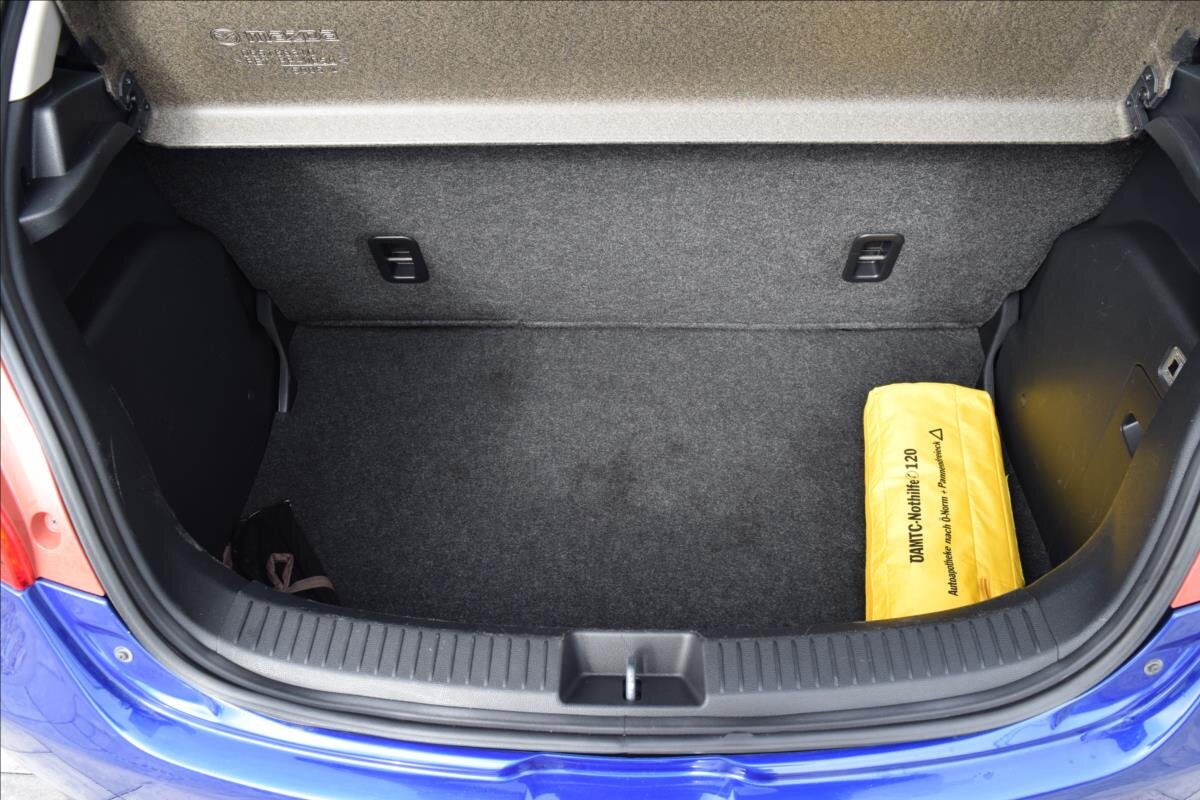 Mazda 2 Hatchback 1,3 l 55 kw