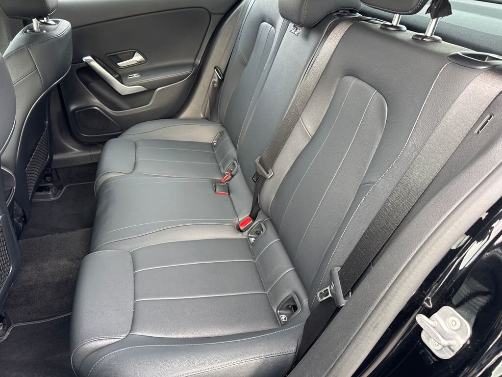 Mercedes-Benz Třídy A Hatchback 1,3 l 120 kw