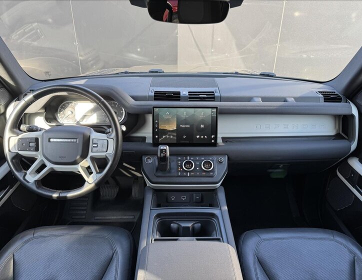 Land Rover Defender SUV / Terénní 3,0 l 221 kw