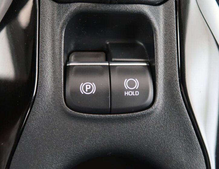 Toyota Corolla Sedan / Limuzína 1,8 l 72 kw