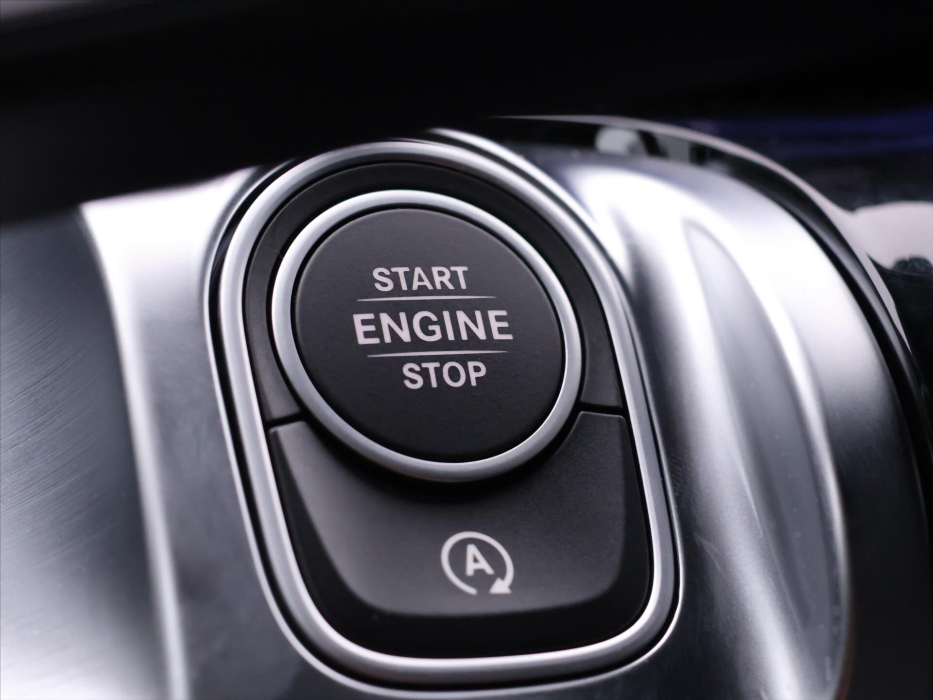 Mercedes-Benz GLB SUV / Terénní 2,0 l 110 kw